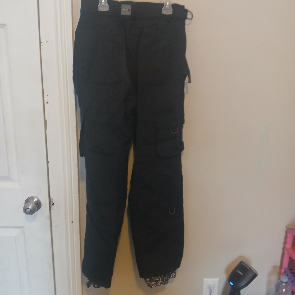 Powder Room Women's Snowboarding Pants - Picture 2 of 9